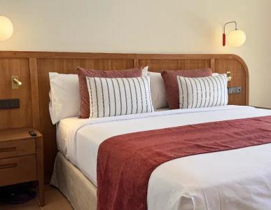 Junior Suite Vista Pinar Punta Bermeja Premium Beach Hotel El Puerto de Santa María Junior Suite Vista Pinar Punta Bermeja Premium Beach Hotel El Puerto de Santa María