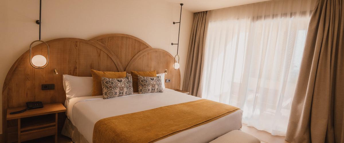 Junior Suite with a Pool and Sea View Punta Bermeja Premium Beach Hotel El Puerto de Santa María Junior Suite with a Pool and Sea View Punta Bermeja Premium Beach Hotel El Puerto de Santa María