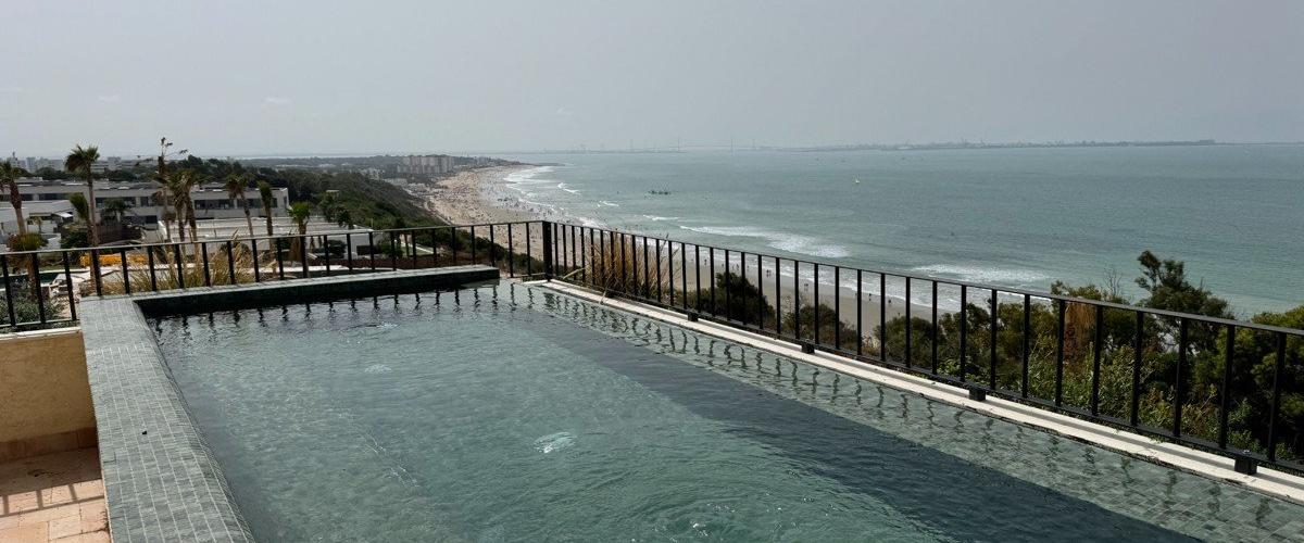 Family Suite with Pool and Sea Views Punta Bermeja Premium Beach Hotel El Puerto de Santa María Family Suite with Pool and Sea Views Punta Bermeja Premium Beach Hotel El Puerto de Santa María