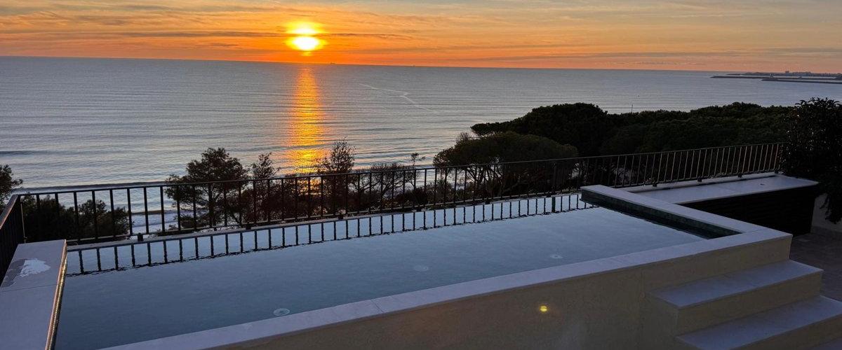 Family Suite with Pool and Sea Views Punta Bermeja Premium Beach Hotel El Puerto de Santa María Family Suite with Pool and Sea Views Punta Bermeja Premium Beach Hotel El Puerto de Santa María